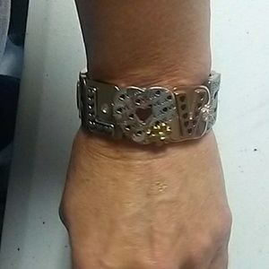 "Love Bracelet" stretch NWOT